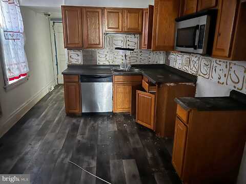 Reel, HARRISBURG, PA 17110