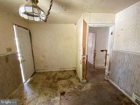 Chapman, RANDALLSTOWN, MD 21133
