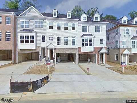 Tailgate, HYATTSVILLE, MD 20785