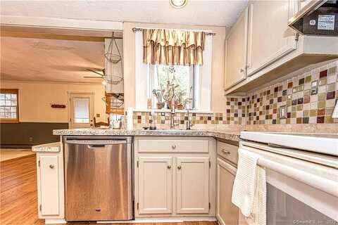 Rivercliff, MILFORD, CT 06460