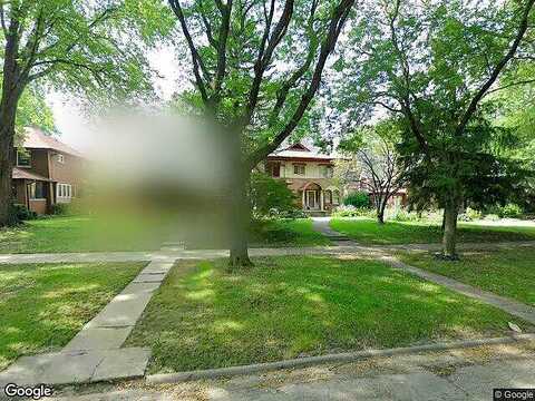 Grant, MILWAUKEE, WI 53210