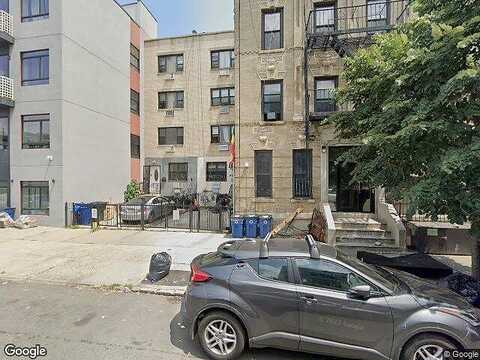 Albany, BROOKLYN, NY 11213