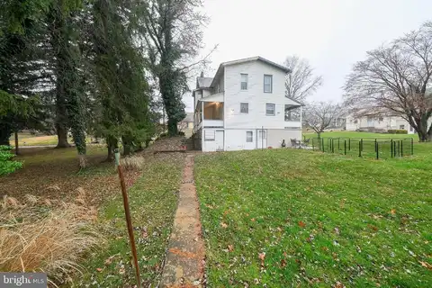 Brumbach, READING, PA 19606