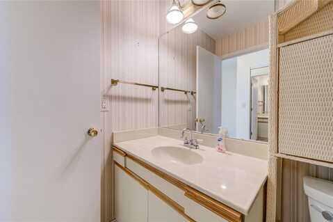 Baxter Heights, MANCHESTER, MO 63011