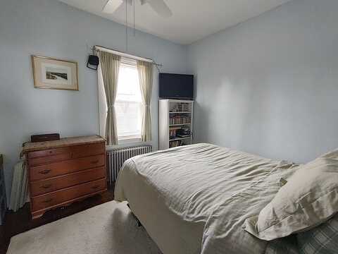 Carey, SOMERSET, MA 02725
