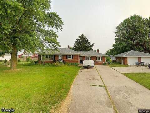 County Road 38, WAKARUSA, IN 46573