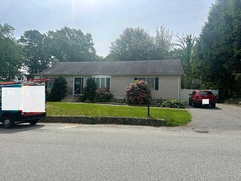 Elena, CRANSTON, RI 02920