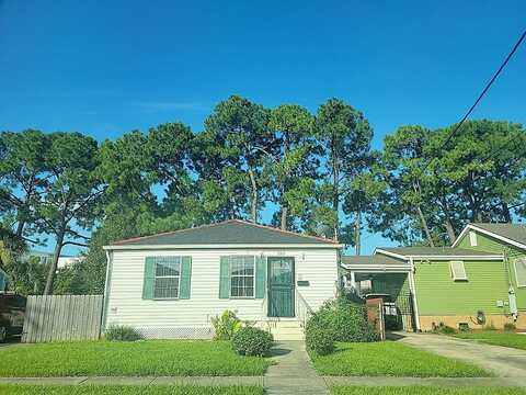 Warrington, NEW ORLEANS, LA 70122