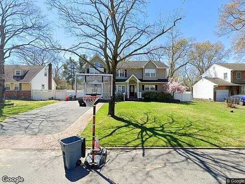 Crocus, COMMACK, NY 11725
