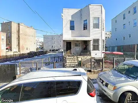 Oak, YONKERS, NY 10701