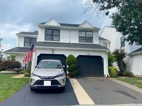 Chestnut, MANALAPAN, NJ 07726