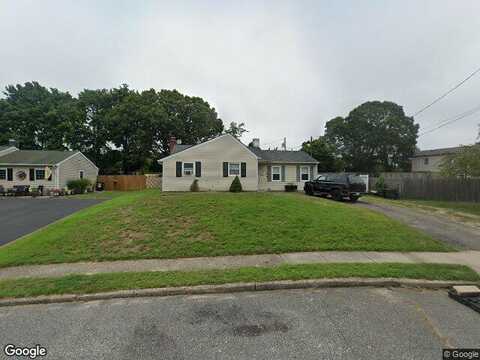 Avondale, CENTEREACH, NY 11720
