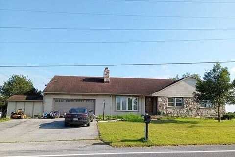 Main, FREDERICKSBURG, PA 17026