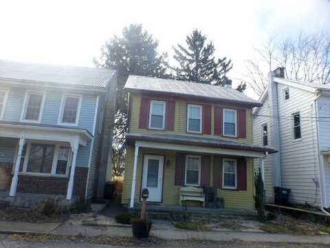 King, LEBANON, PA 17042