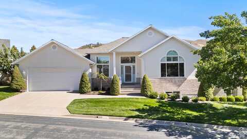 275 S EAGLE, North Salt Lake, UT 84054
