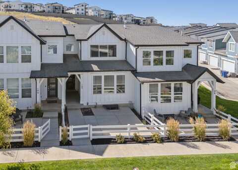 102 E GRANT, North Salt Lake, UT 84054