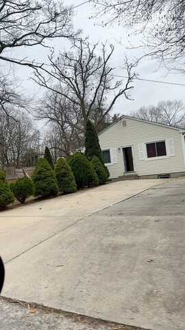 Beach, CORAM, NY 11727