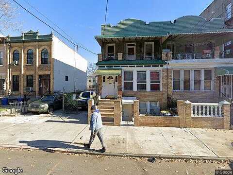 Wyona, BROOKLYN, NY 11207
