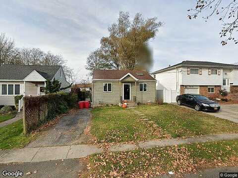 Santa Barbara, LINDENHURST, NY 11757