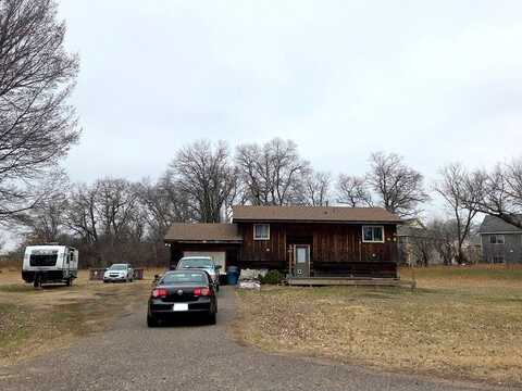 Red Fox, NORTH BRANCH, MN 55056