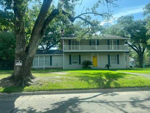 14Th, ORANGE, TX 77630