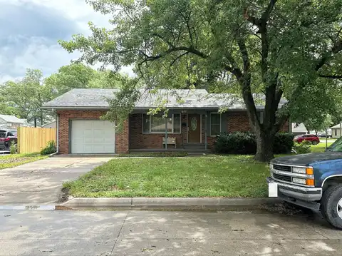 Oak, CRETE, NE 68333