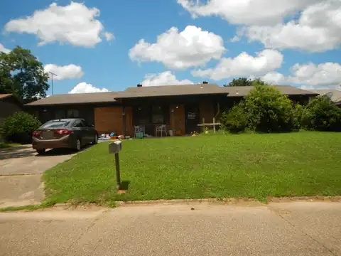 Greenfield, WAKE VILLAGE, TX 75501
