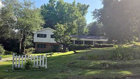Poplar, CHERAW, SC 29520