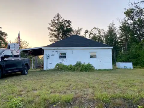 Dumont, LUZERNE, MI 48636
