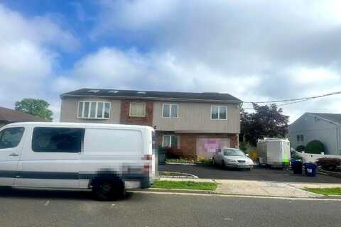 Virginia, MASSAPEQUA, NY 11758