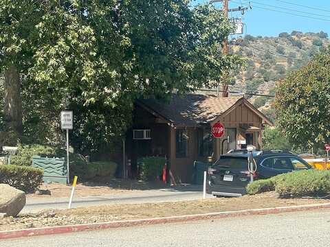 Braeburn, TEHACHAPI, CA 93561
