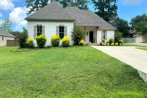 Castlewoods, BRANDON, MS 39047