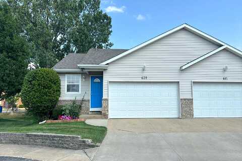 Wilshire, HOLLAND, MI 49423