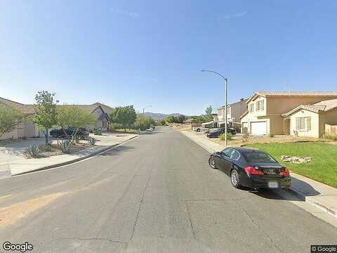 Avenue S8, LITTLEROCK, CA 93543