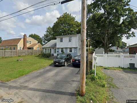 Colantha, BROCKTON, MA 02301