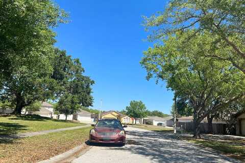 Jolley, VALRICO, FL 33594
