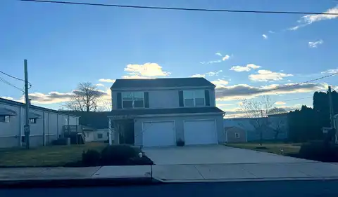 Franklin, FLEETWOOD, PA 19522