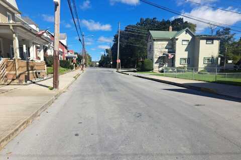 Lincoln, TYRONE, PA 16686
