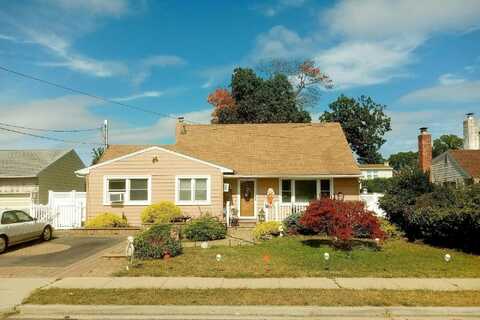 Maple, MASSAPEQUA PARK, NY 11762