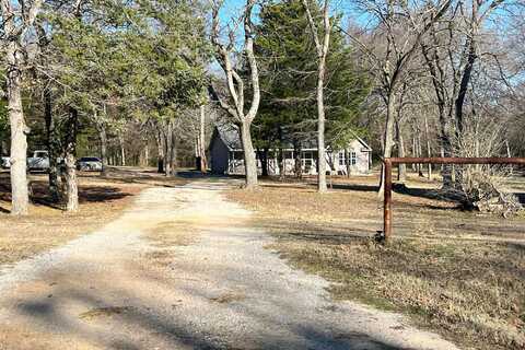 Earl, MANNSVILLE, OK 73447