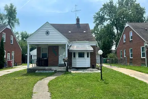 Ego, EASTPOINTE, MI 48021