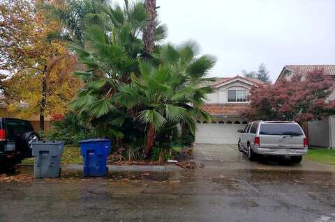 Cole, FRESNO, CA 93720
