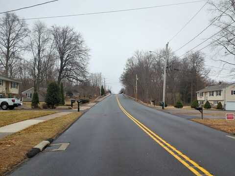 Bassett, NORTH HAVEN, CT 06473