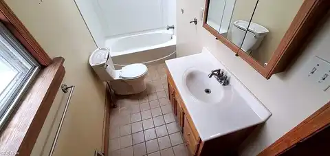 7Th, AKRON, OH 44314