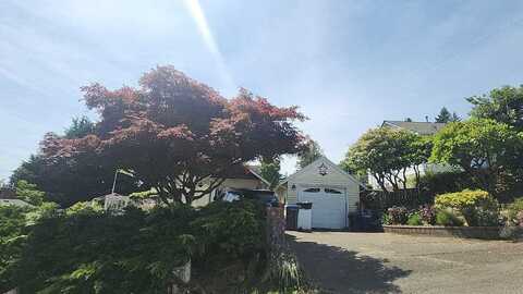 24Th, BREMERTON, WA 98312