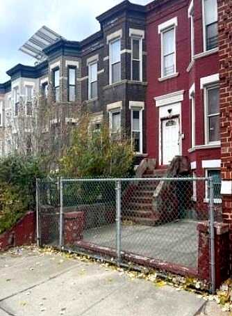 Empire, BROOKLYN, NY 11225
