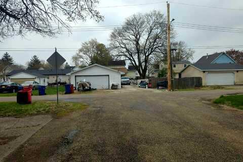 Campus, ELMWOOD, IL 61529