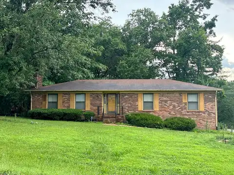 Pawnee, SPRINGFIELD, TN 37172