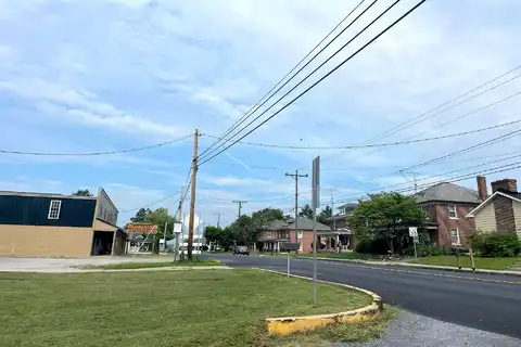King, ABBOTTSTOWN, PA 17301
