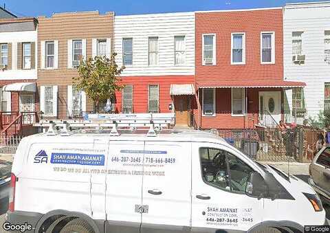 Kossuth, BROOKLYN, NY 11221